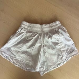 Lululemon hottie hot shorts